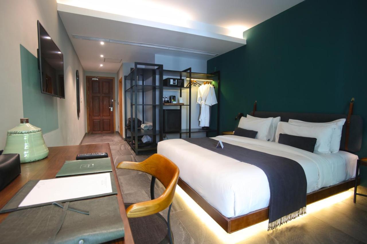 Baitong Hotel & Resort Phnom Pen Exterior foto