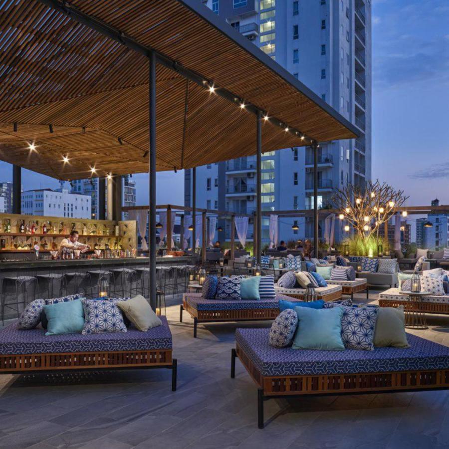 Baitong Hotel & Resort Phnom Pen Exterior foto