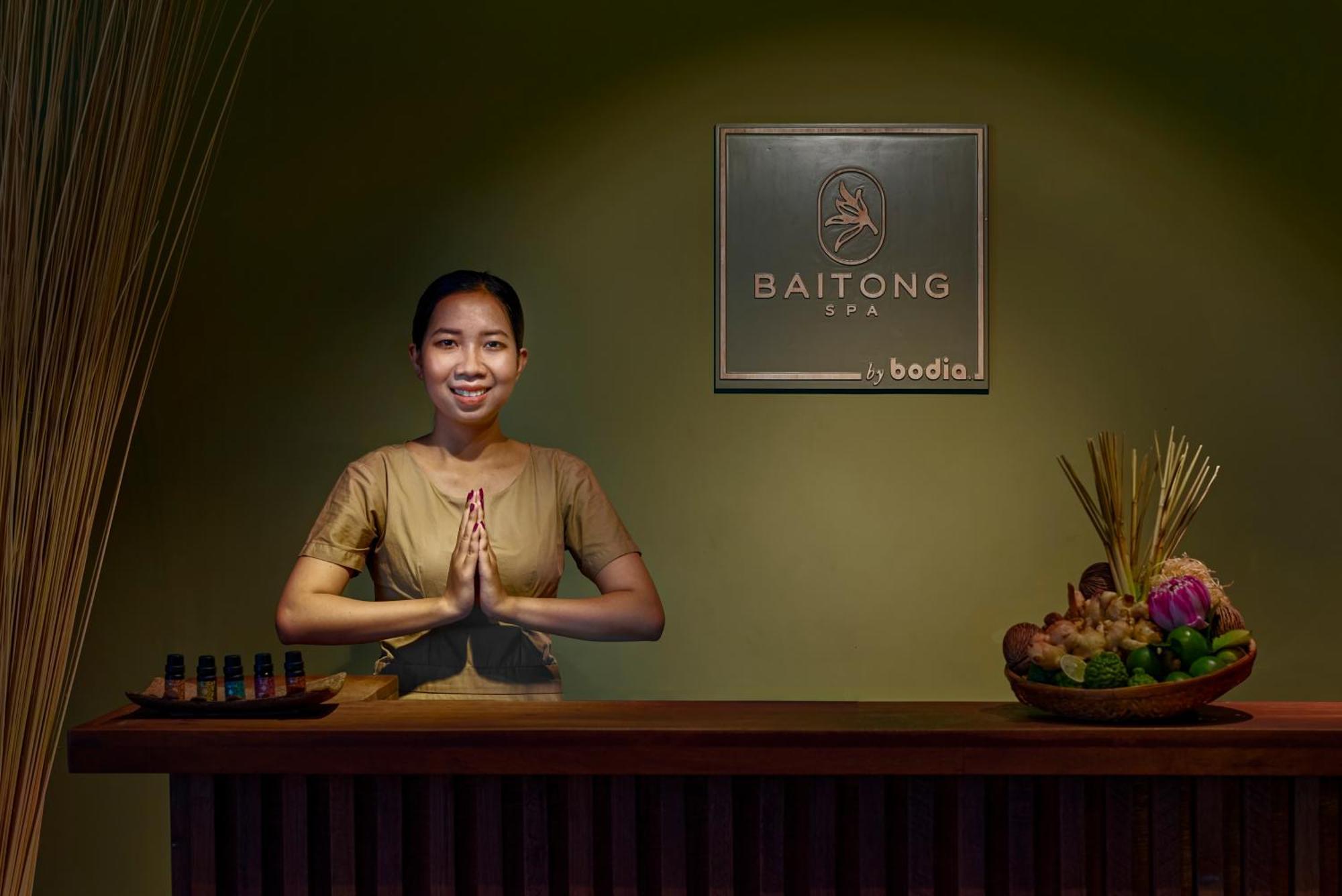 Baitong Hotel & Resort Phnom Pen Exterior foto