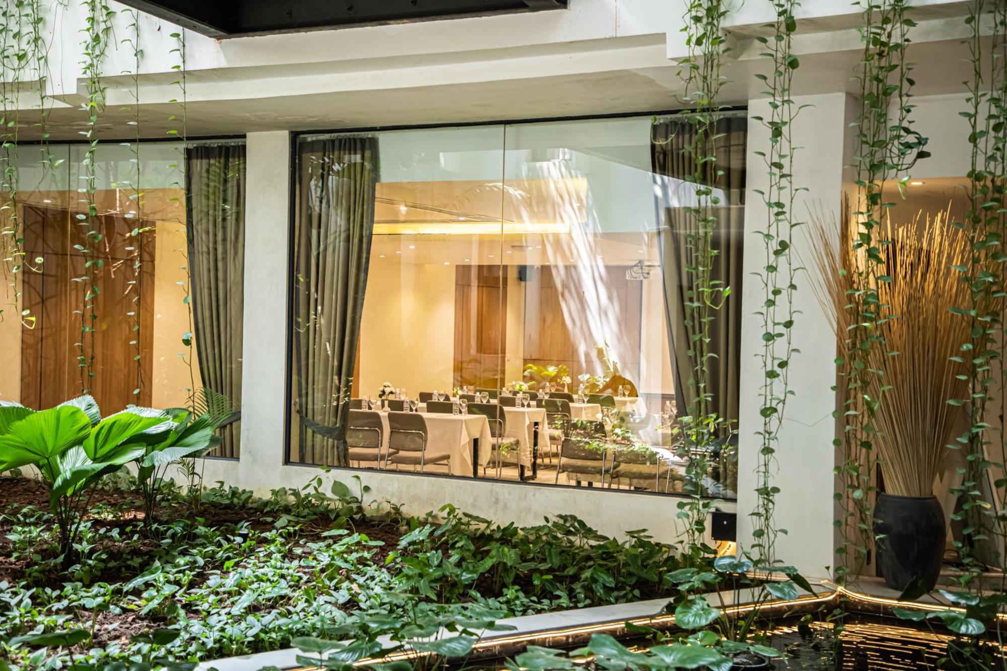 Baitong Hotel & Resort Phnom Pen Exterior foto