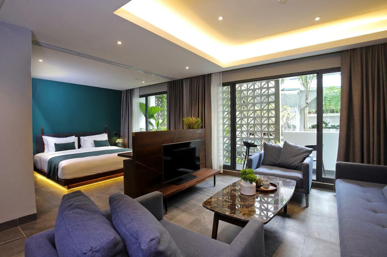 Baitong Hotel & Resort Phnom Pen Exterior foto